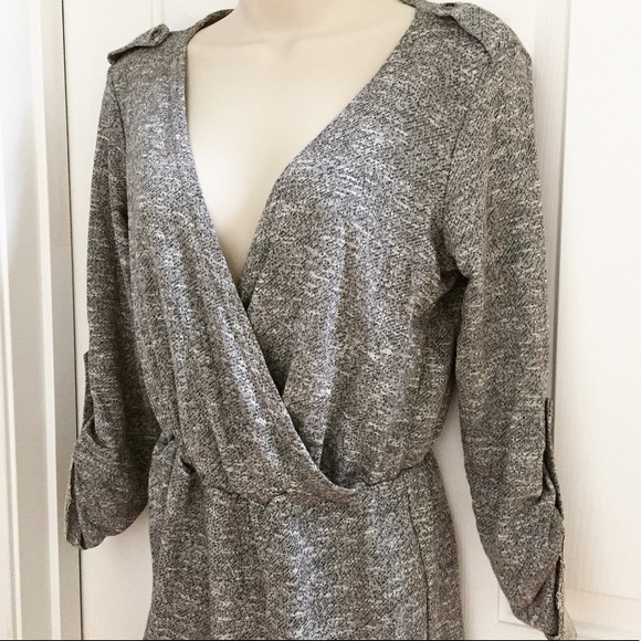Heather Grey Long Sleeve Romper - Picture 4 of 5
